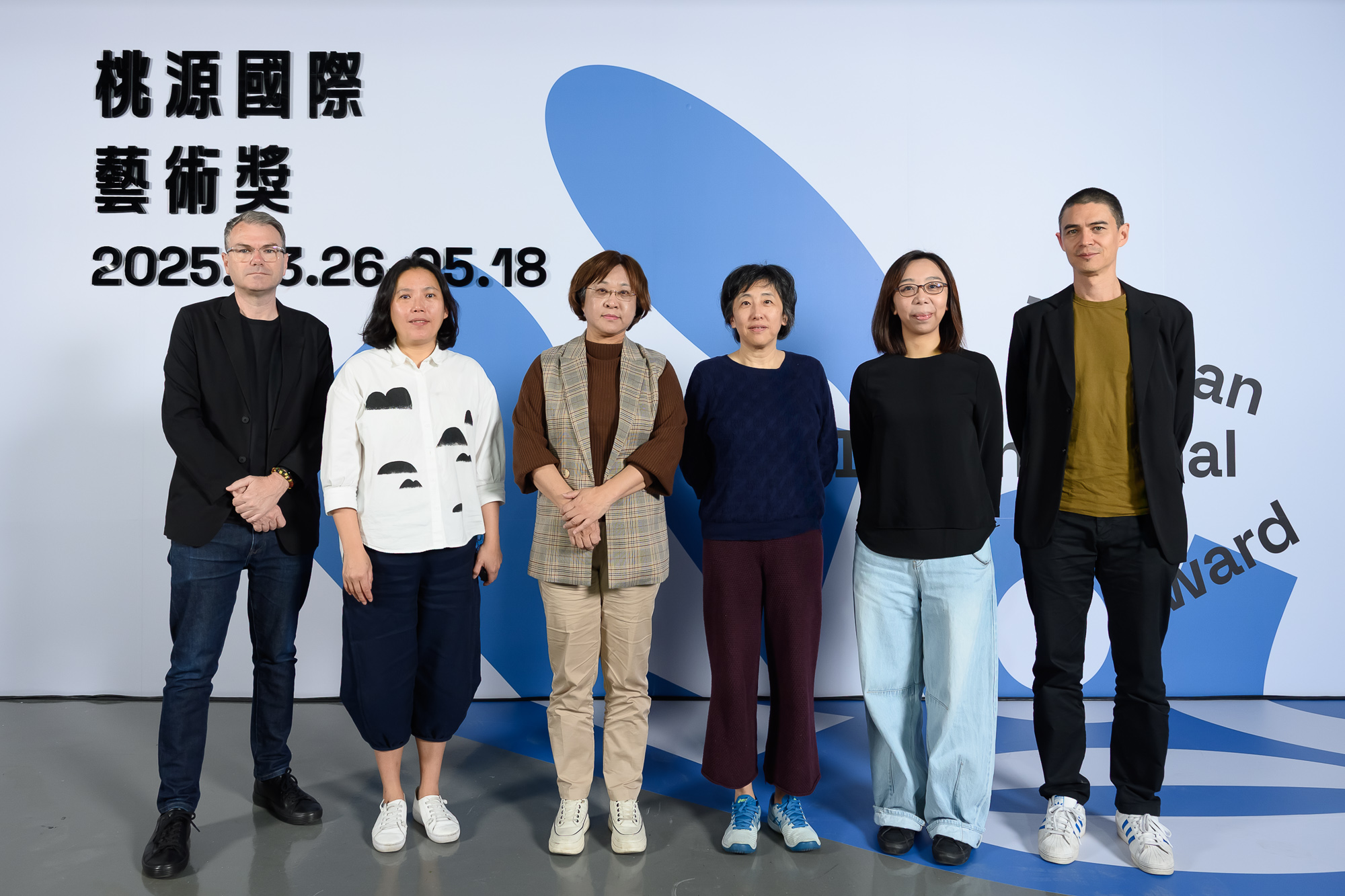 Acting Director, (Center, Chang Chih-Min). The Secondary Review Committee, (From left, Reuben Keehan, Lu Pei-Yi, Abby Chen, Yeh Chia-Jung, David Teh.) Photo by Anpis Wang.
