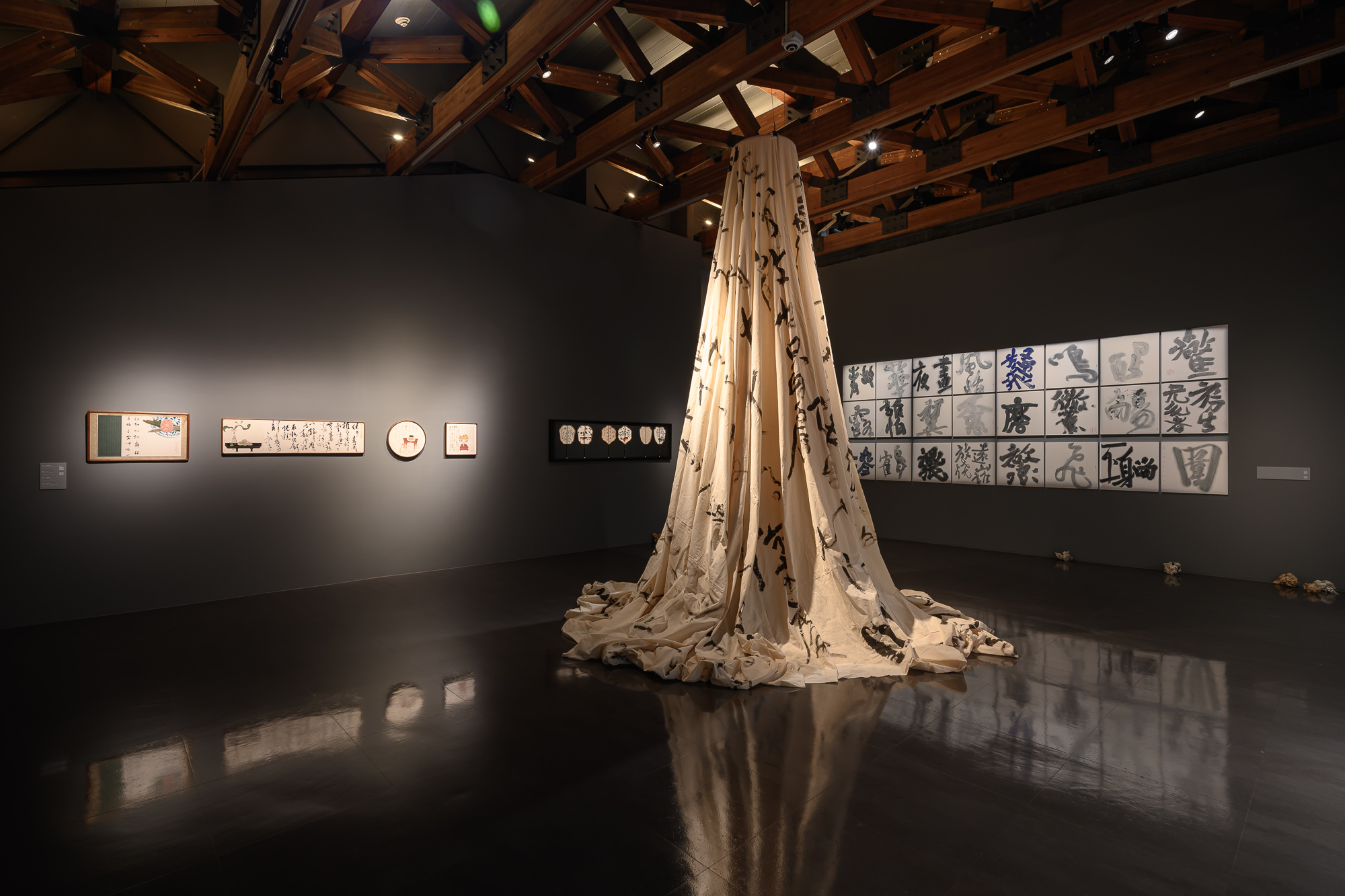 「吐了一地的字－文字反芻後的書寫意義．張天健作品展」展場照